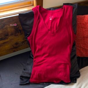 Soft, stretchy L red tank top